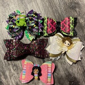 Bundle of 64 hair bows
